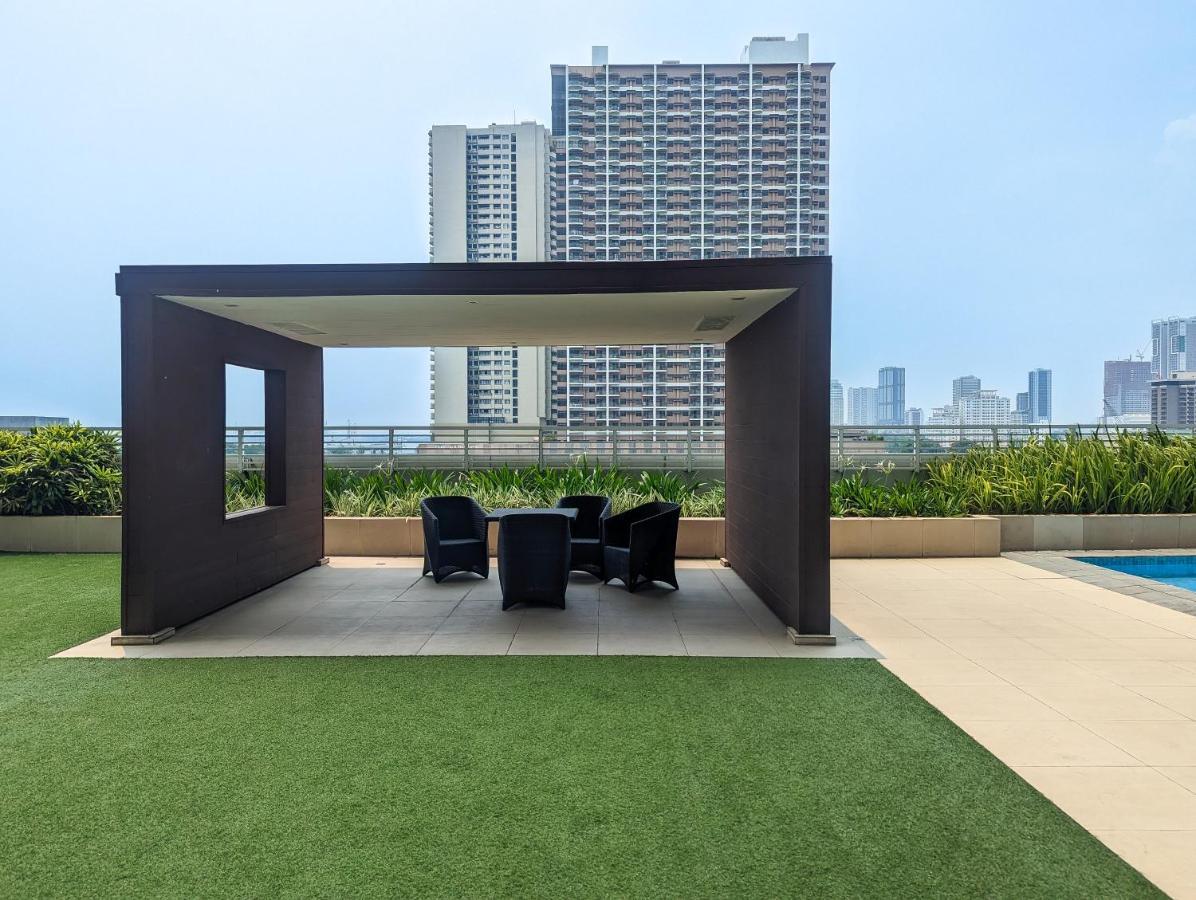 Studio Condo Manila By The Bay Roxas Blvd Near Us Embassy Exterior foto